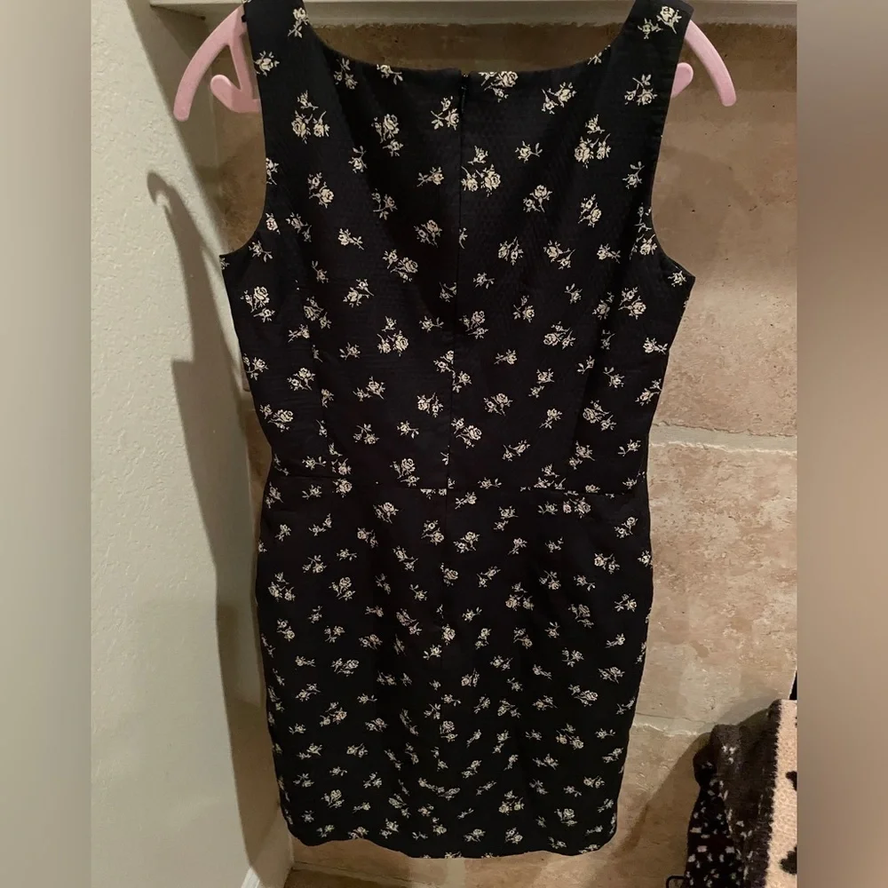 Ann Taylor Black Beige Floral Seersucker Dress Business Career Preppy Feminine 8 - Picture 3 of 9